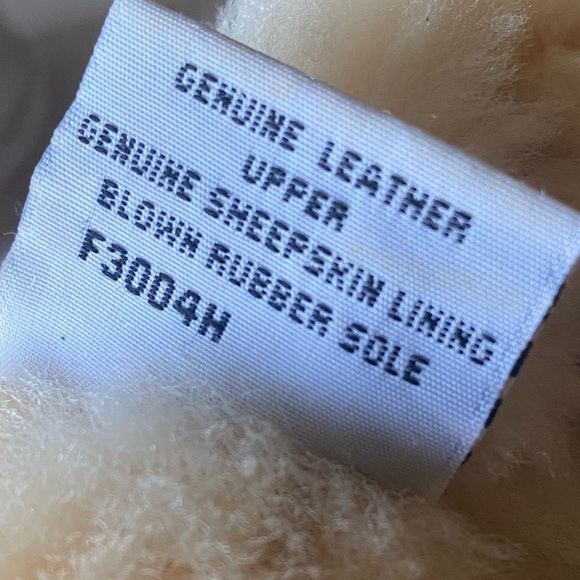 UGG Classic Short Matching Suede Water Repellent Genuine Leather Suede Boots 7 - Picture 11 of 12